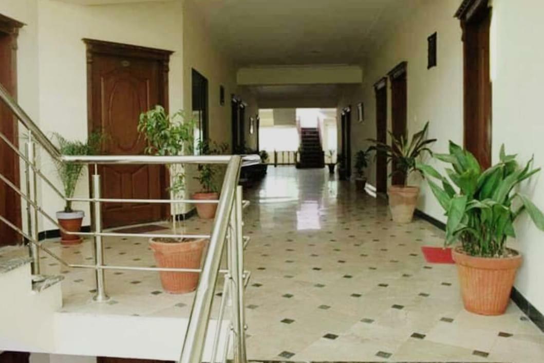 Ballagio Isb Hotel Islamabad Luaran gambar